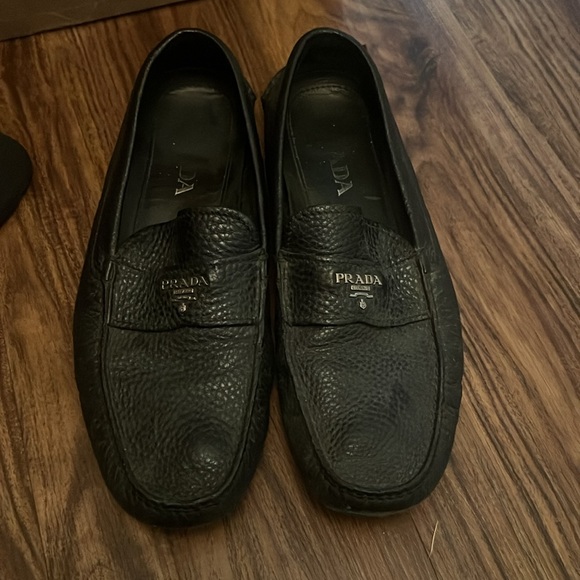 Prada loafers 8.5 - Picture 2 of 6